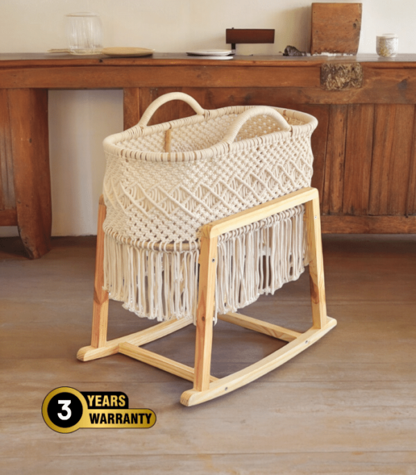 Handmade Baby Basinet by Teakage